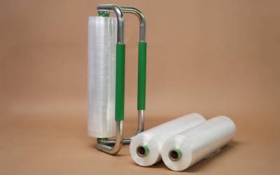 Hand Pallet Wrap Dispenser | Lindum Packaging